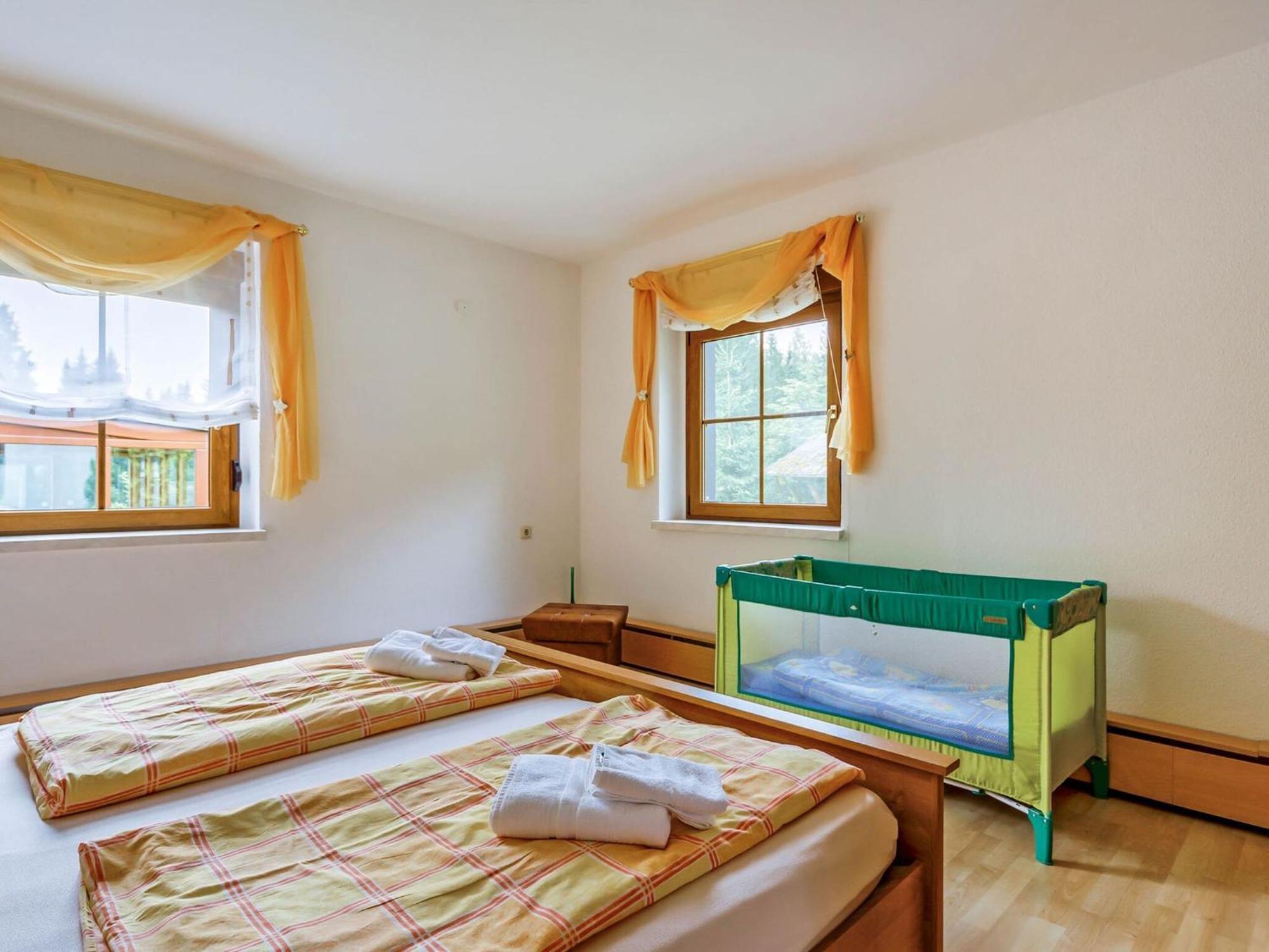 Holiday Home With Shared Pool In J Gersgr N Bad Reiboldsgrün Extérieur photo