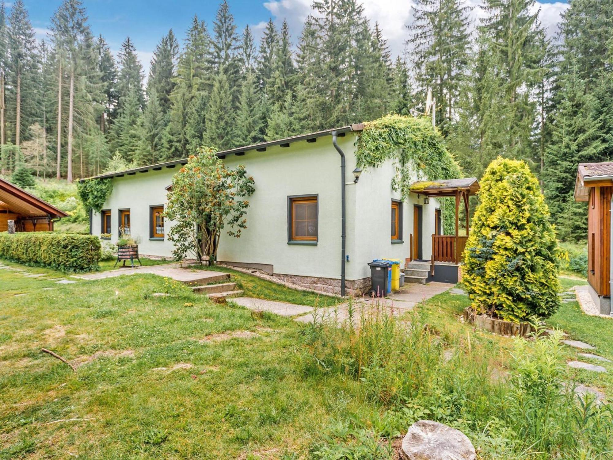 Holiday Home With Shared Pool In J Gersgr N Bad Reiboldsgrün Extérieur photo
